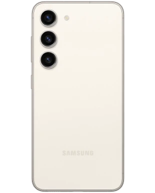 Aufnahme der Rückseite des Galaxy S23 mit Tripple-Kamera