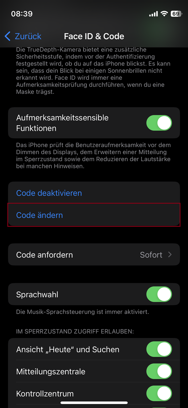Screenshot iPhone Einstellungen „Face ID & Code“.