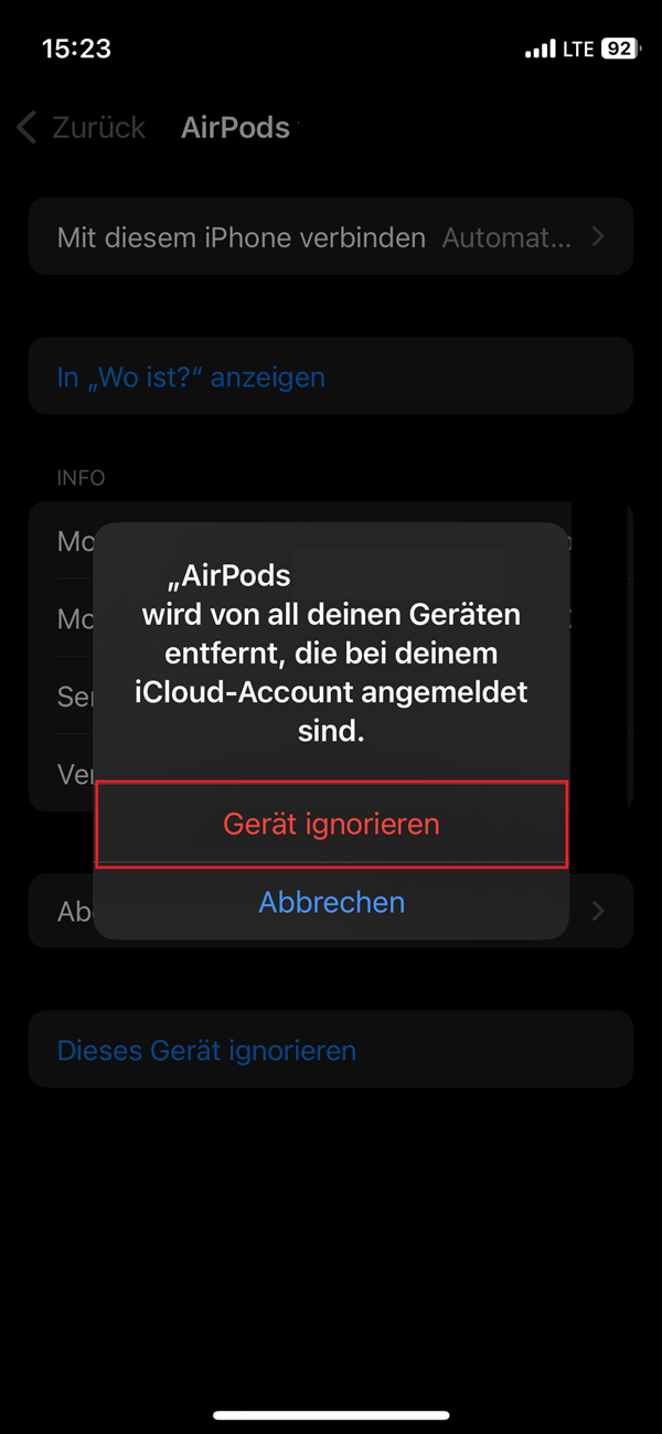 Screenshot von Warnung, dass AirPods von allen Geräten mit derselben Apple-ID entfernt wird, mit roter Markierung bei „Gerät ignorieren“