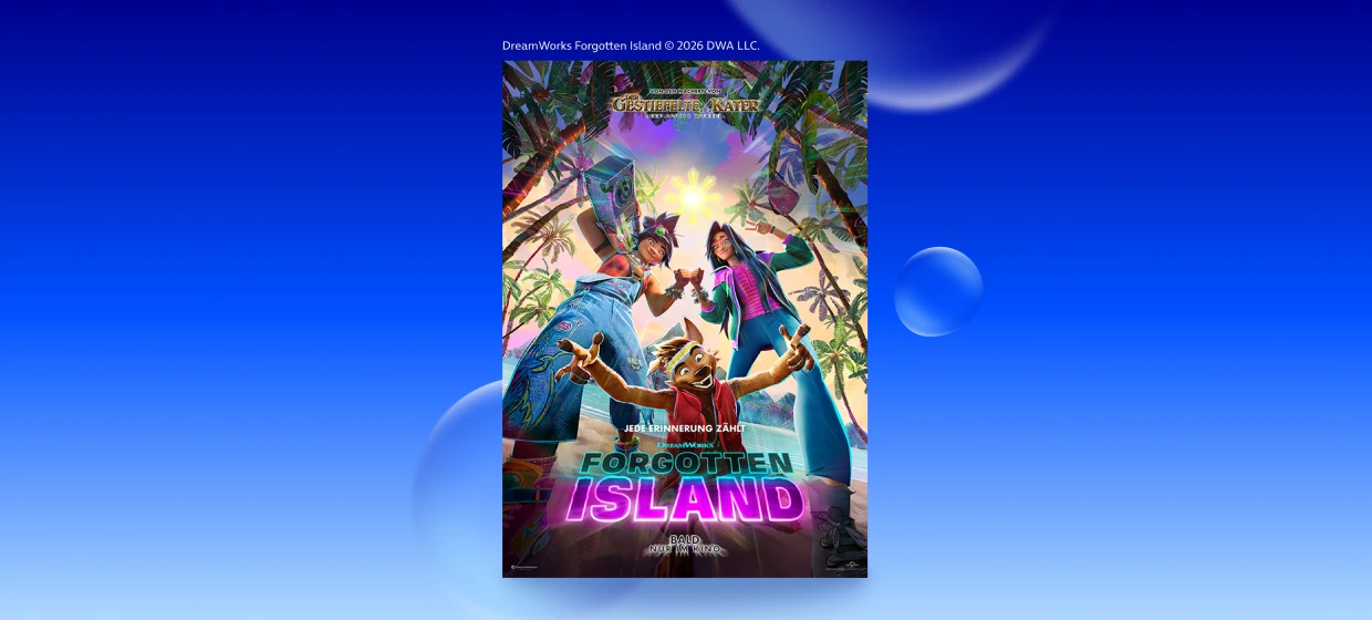  Filmplakat zu Die Vergessene Insel. Drei Figuren stehen an einem tropischen Strand unter Palmen und blicken nach unten. Leuchtende Neonfarben und eine Inselkulisse vermitteln Abenteuerstimmung. Oben steht „Von den Machern von Der gestiefelte Kater“, unten der Titel „Forgotten Island“ sowie „Bald nur im Kino“. 