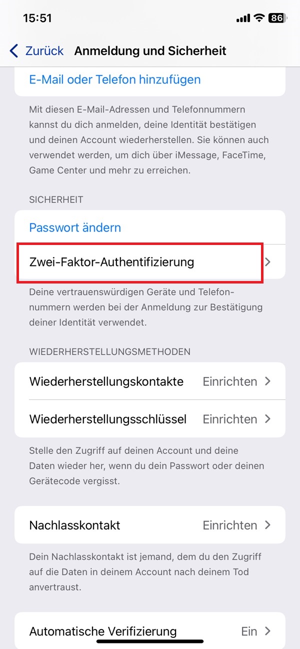 „Anmeldungen und Sicherheit“ mit markierter „Zwei-Faktor-Authentifizierung“