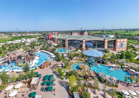  Luftaufnahme des Rulantica Wasserparks im Europa-Park 