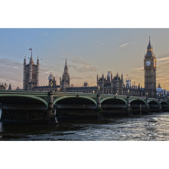 James Bond Tour - Westminster Abbey ist abgebildet