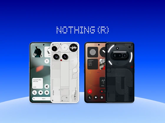  Zwei Nothing-Handys mit Vorder-/Rückseite, Phone 3 in weiß mit Energielabel A und Phone 3a in schwarz mit Energielabel C, darüber das NOTHING(R)-Logo.
